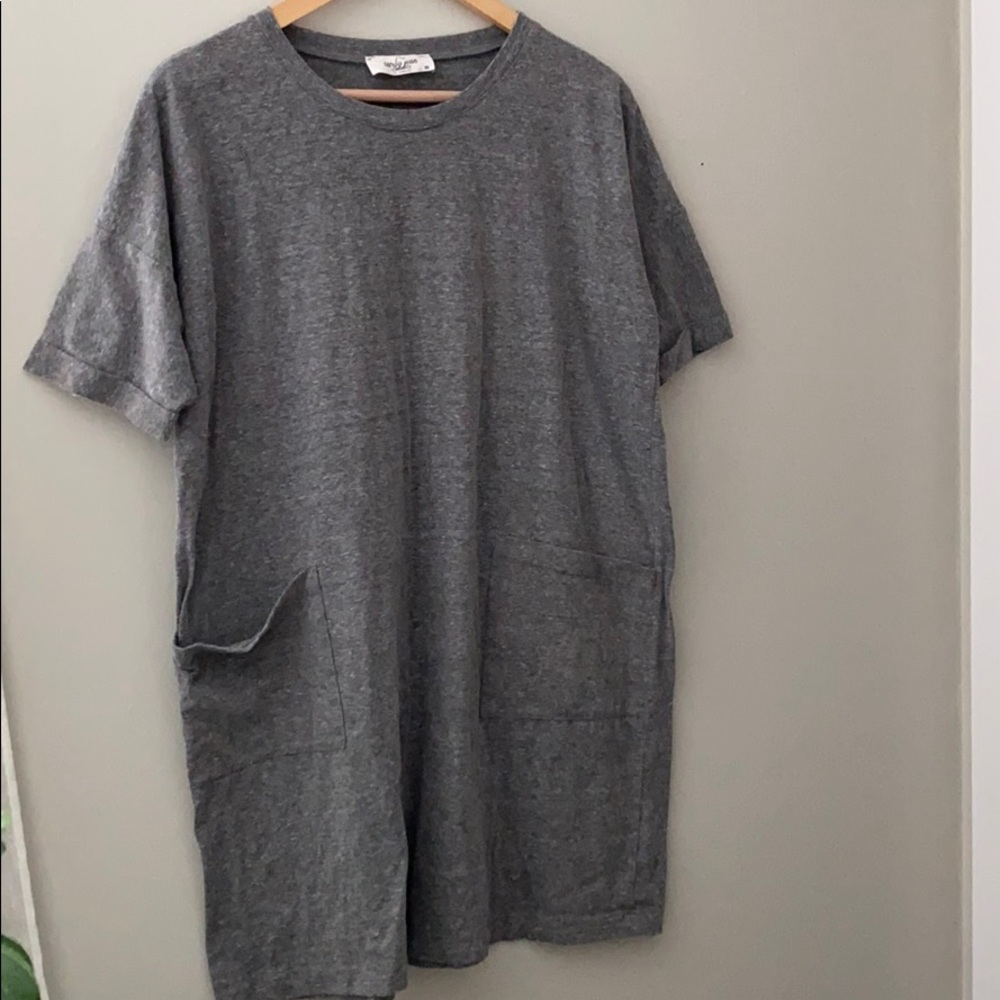 CJLA gray T-shirt dress with pockets